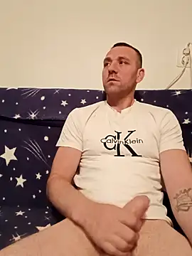 Snapshot of Baiat_Finut1 chatting on 11-07-25, 01:49 Baiat Finut1 online show from 11-07-25, 01:49