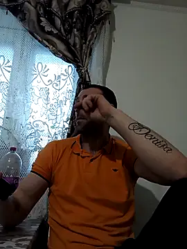 Snapshot of Baiat_Finut1 chatting on 02-04-26, 02:45 Baiat Finut1 online show from 02-04-26, 02:45