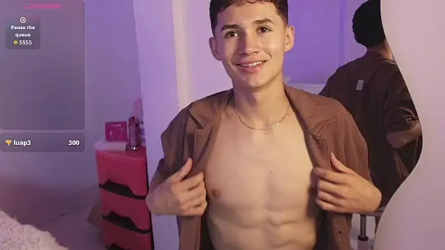 Snapshot of Eiden_Blake chatting on 12-19-25, 12:50 Eiden Blake online show from 12-19-25, 12:50