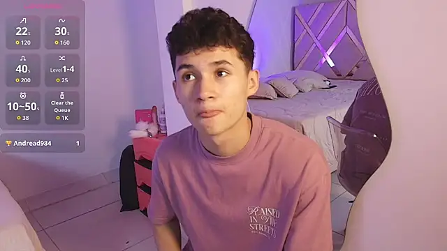 Snapshot of Eiden_Blake chatting on 01-14-26, 01:11 Eiden Blake online show from 01-14-26, 01:11