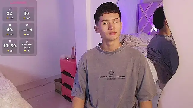 Snapshot of Eiden_Blake chatting on 02-11-26, 11:43 Eiden Blake online show from 02-11-26, 11:43