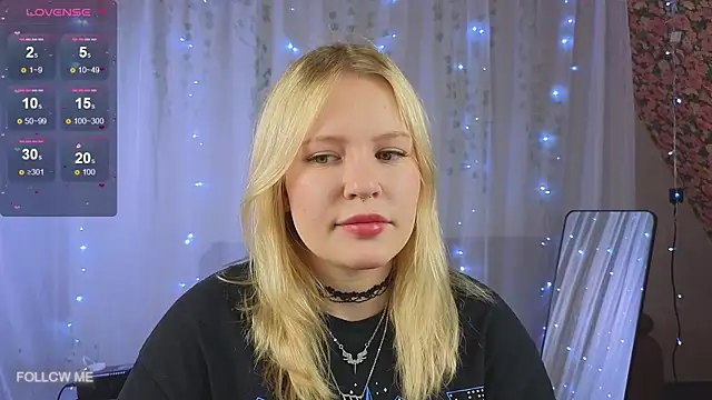 Mila wxw online show from 12-18-25, 01:50