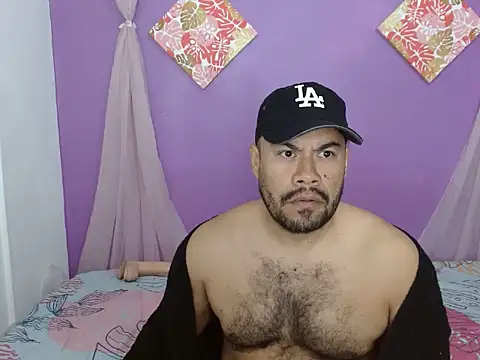 Snapshot of Ramses_36 chatting on 11-15-25, 12:45 Ramses 36 online show from 11-15-25, 12:45