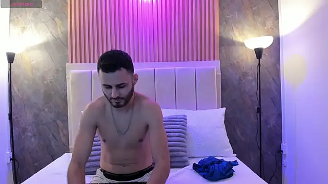 Snapshot of marco_king_ chatting on 11-05-25, 04:07 marco king online show from 11-05-25, 04:07