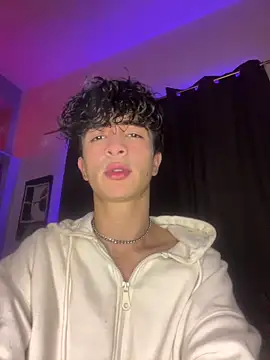 lion cherry21 online show from 11-17-25, 06:08