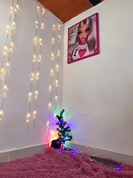 Snapshot of alexa_bluee chatting on 12-16-25, 05:45 alexa bluee online show from 12-16-25, 05:45