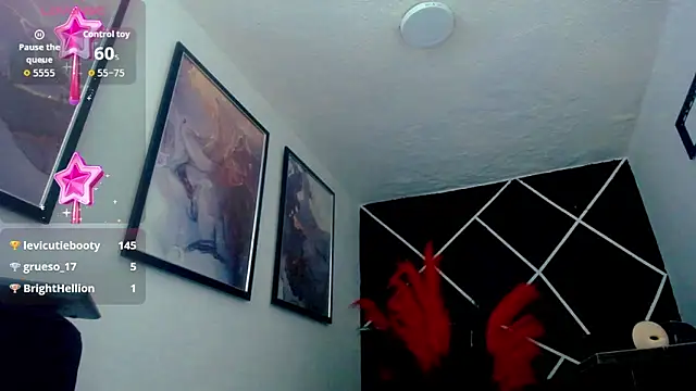 Snapshot of Sweet_Queens1 chatting on 11-29-25, 03:37 Sweet Queens1 online show from 11-29-25, 03:37