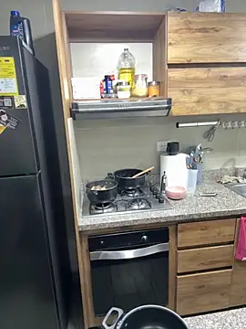 Snapshot of rossyhonney chatting on 11-26-25, 01:39 rossyhonney online show from 11-26-25, 01:39