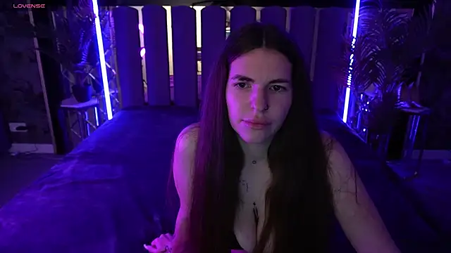 DanielaReign online show from 11-22-25, 06:34