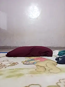 Snapshot of sdlmona chatting on 12-02-25, 08:26 sdlmona online show from 12-02-25, 08:26