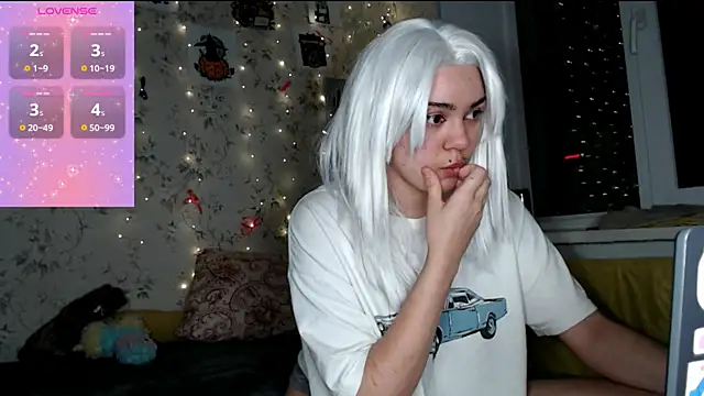 Snapshot of KotiK_meov chatting on 11-27-25, 06:54 KotiK meov online show from 11-27-25, 06:54