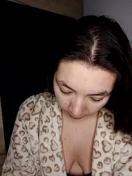 Snapshot of Baby_Myla chatting on 11-23-25, 07:35 Baby Myla online show from 11-23-25, 07:35