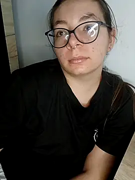 Snapshot of Baby_Myla chatting on 12-02-25, 12:32 Baby Myla online show from 12-02-25, 12:32