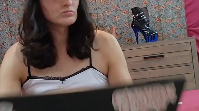 Snapshot of cuntspirit669 chatting on 11-04-25, 01:27 cuntspirit669 online show from 11-04-25, 01:27