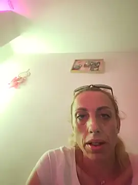 Yourdreams666999 online show from 05-24-26, 07:52