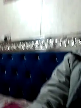 Snapshot of naughtyboyjii chatting on 11-25-25, 05:18 naughtyboyjii online show from 11-25-25, 05:18