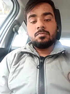 Snapshot of naughtyboyjii chatting on 12-20-25, 08:21 naughtyboyjii online show from 12-20-25, 08:21