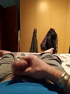 Snapshot of Cini75 chatting on 02-03-26, 05:18 Cini75 online show from 02-03-26, 05:18