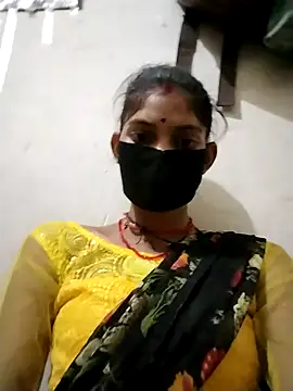 Snapshot of Jooli_cuty chatting on 12-22-25, 04:26 Jooli cuty online show from 12-22-25, 04:26