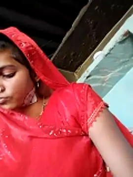 Snapshot of Jooli_cuty chatting on 02-16-26, 05:25 Jooli cuty online show from 02-16-26, 05:25