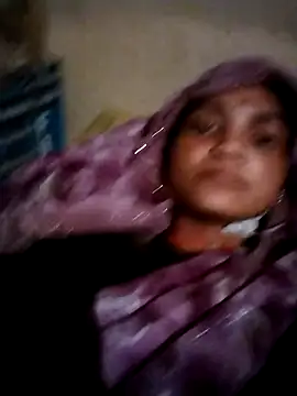 Snapshot of Jooli_cuty chatting on 02-17-26, 04:13 Jooli cuty online show from 02-17-26, 04:13