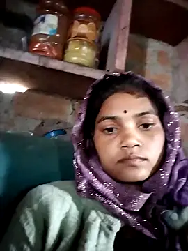 Snapshot of Jooli_cuty chatting on 02-19-26, 06:09 Jooli cuty online show from 02-19-26, 06:09