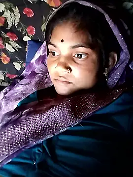 Snapshot of Jooli_cuty chatting on 03-02-26, 09:49 Jooli cuty online show from 03-02-26, 09:49