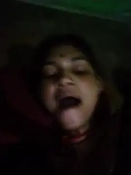 Snapshot of Jooli_cuty chatting on 07-12-26, 04:09 Jooli cuty online show from 07-12-26, 04:09