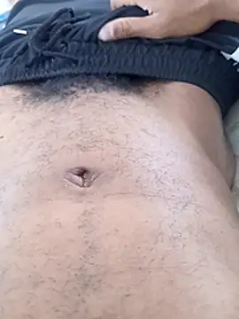 Snapshot of UNCLEZESTYY chatting on 11-26-25, 09:10 UNCLEZESTYY online show from 11-26-25, 09:10