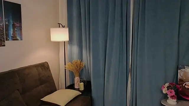 Snapshot of MowasaBritten chatting on 01-17-26, 03:17 MowasaBritten online show from 01-17-26, 03:17