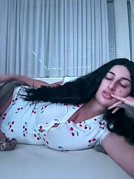 Snapshot of jojoa23 chatting on 11-25-25, 02:39 jojoa23 online show from 11-25-25, 02:39