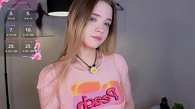 Snapshot of JeanToh chatting on 11-15-25, 03:08 JeanToh online show from 11-15-25, 03:08