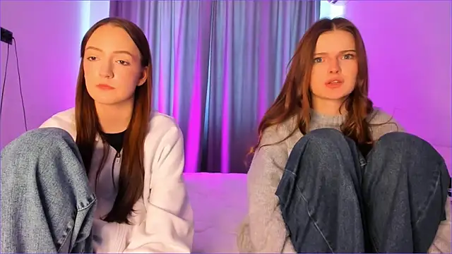 Snapshot of CathyCaldwell chatting on 02-04-26, 12:00 CathyCaldwell online show from 02-04-26, 12:00