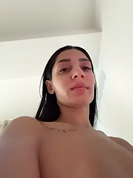 Snapshot of VickyM99 chatting on 11-13-25, 06:23 VickyM99 online show from 11-13-25, 06:23