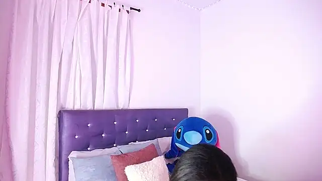 BryanaSmiths online show from 11-06-25, 07:37