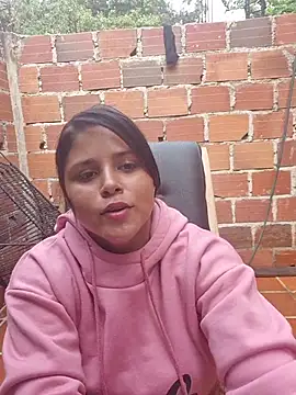 Snapshot of lil_misty chatting on 12-19-25, 06:59 lil misty online show from 12-19-25, 06:59