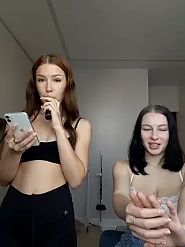 Snapshot of MelissaPinkiss chatting on 11-30-25, 10:52 MelissaPinkiss online show from 11-30-25, 10:52