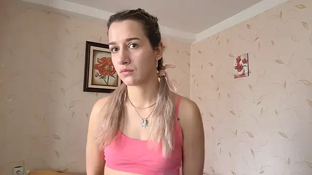 Snapshot of Auroragin chatting on 11-13-25, 09:08 Auroragin online show from 11-13-25, 09:08