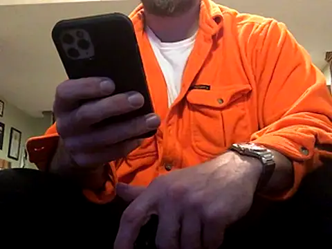 Snapshot of RockHammercock chatting on 11-25-25, 01:27 RockHammercock online show from 11-25-25, 01:27