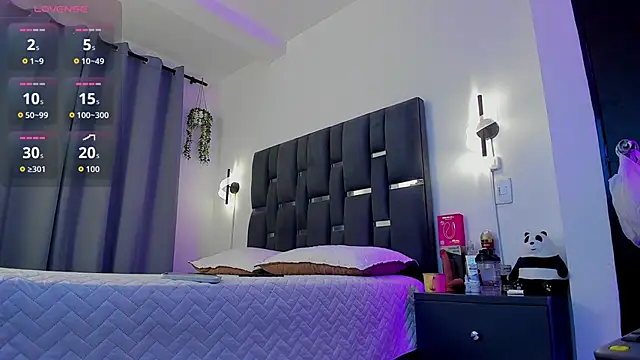 Snapshot of noah_corvelle chatting on 11-23-25, 11:26 noah corvelle online show from 11-23-25, 11:26