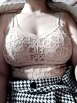 Niramiu online show from 11-24-25, 05:12