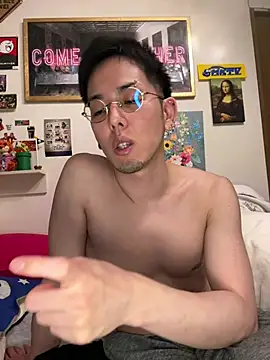 Snapshot of ippei0001 chatting on 01-10-26, 06:42 ippei0001 online show from 01-10-26, 06:42