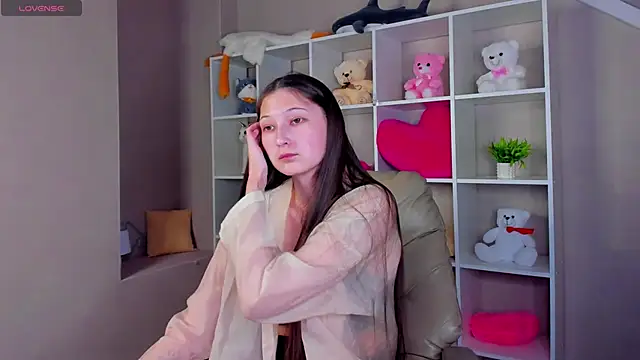 Ella Burns online show from 11-12-25, 09:53