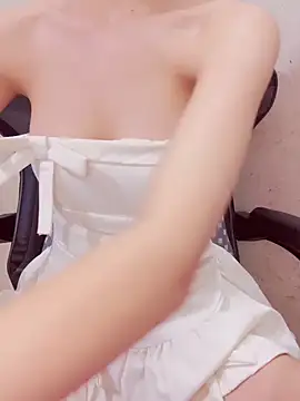 GirlNaughtyFull online show from 05-17-26, 06:37