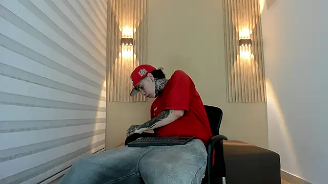 Snapshot of DANTE_ARMSTRONG chatting on 11-27-25, 03:41 DANTE ARMSTRONG online show from 11-27-25, 03:41