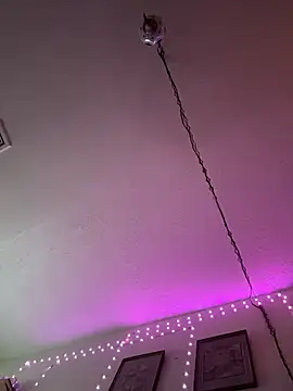 Redriddinghood8 online show from 11-15-25, 12:02