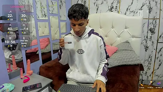 Elian Julian online show from 11-07-25, 12:54