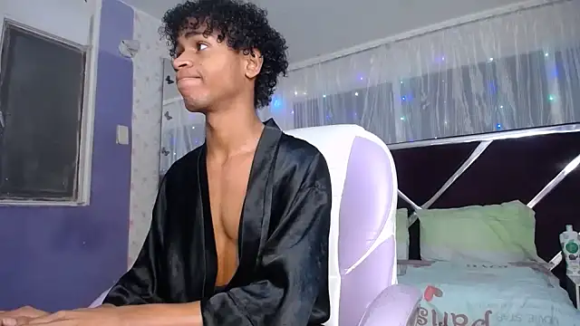 Santy bigcock 01 online show from 05-13-26, 11:51