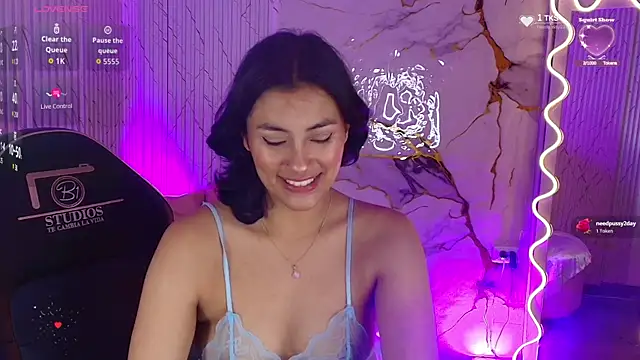 PEACHY TAY online show from 02-11-26, 11:59