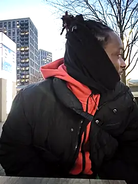 Snapshot of sweet_juicem chatting on 11-21-25, 04:27 sweet juicem online show from 11-21-25, 04:27